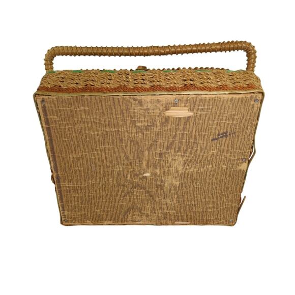 Vintage Woven Sewing Basket with Insert Seafoam Green Satin Lining - Picture 6 of 16